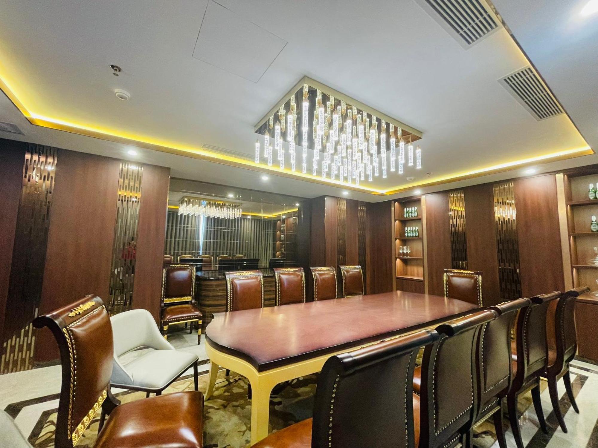 Cua Dong Luxury Hotel Vinh Eksteriør bilde