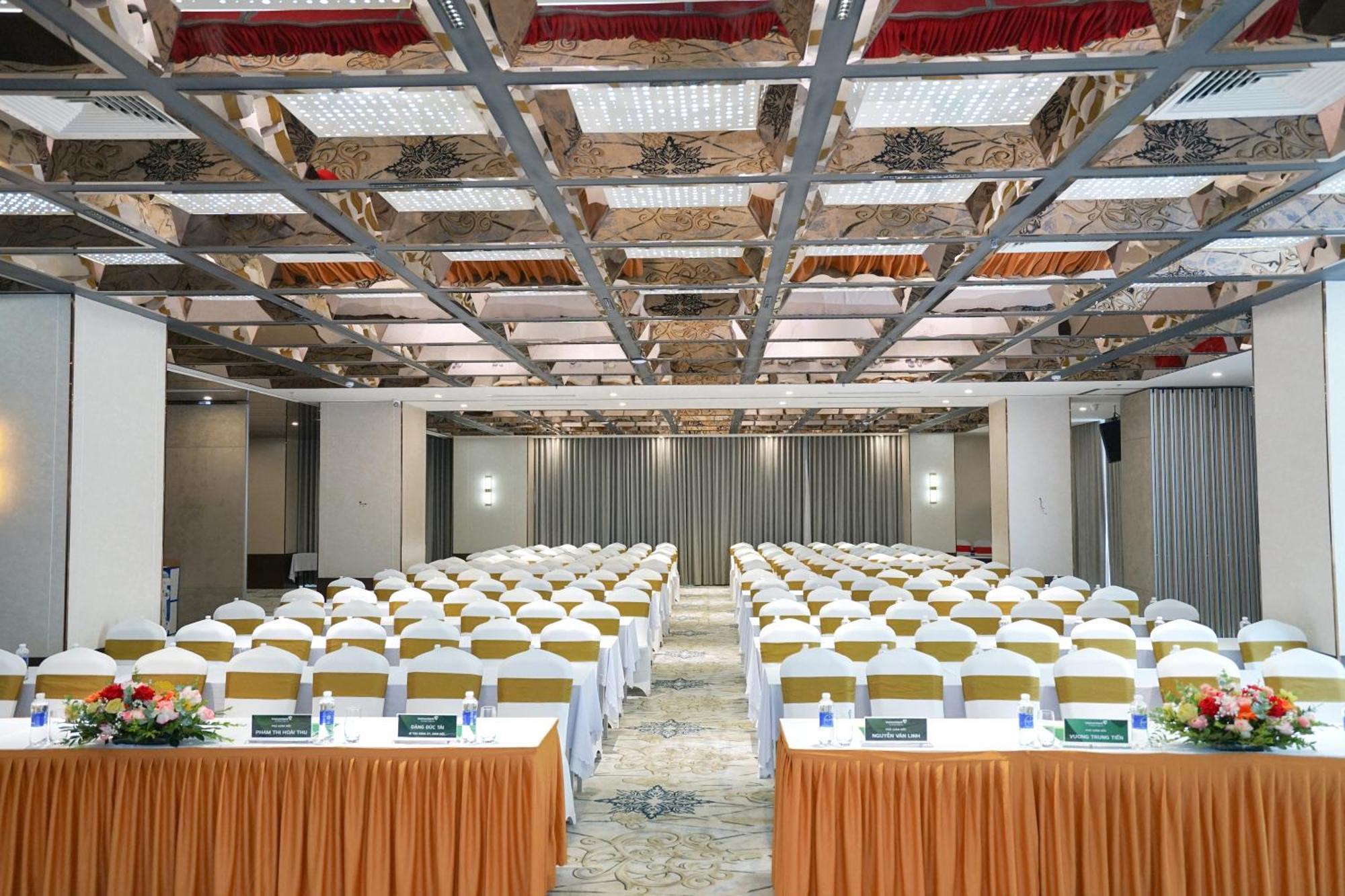 Cua Dong Luxury Hotel Vinh Eksteriør bilde